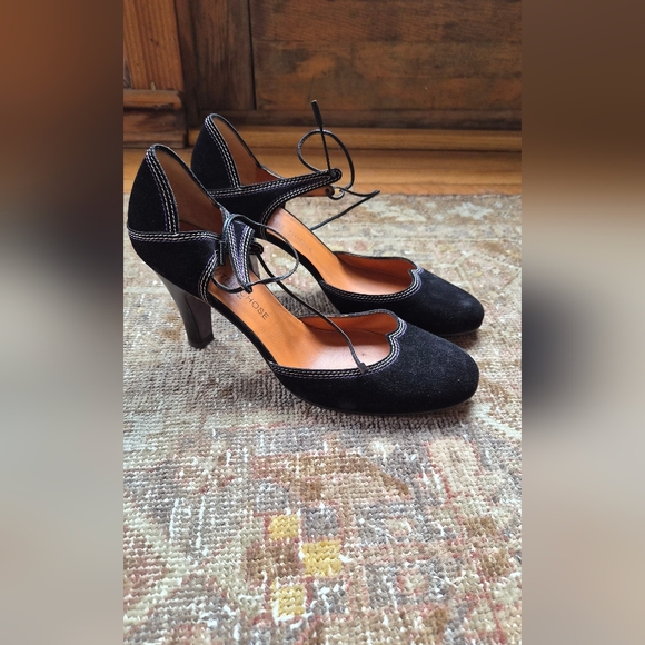 Autre Chose-Paris. Elegant Black Women\'s Shoes